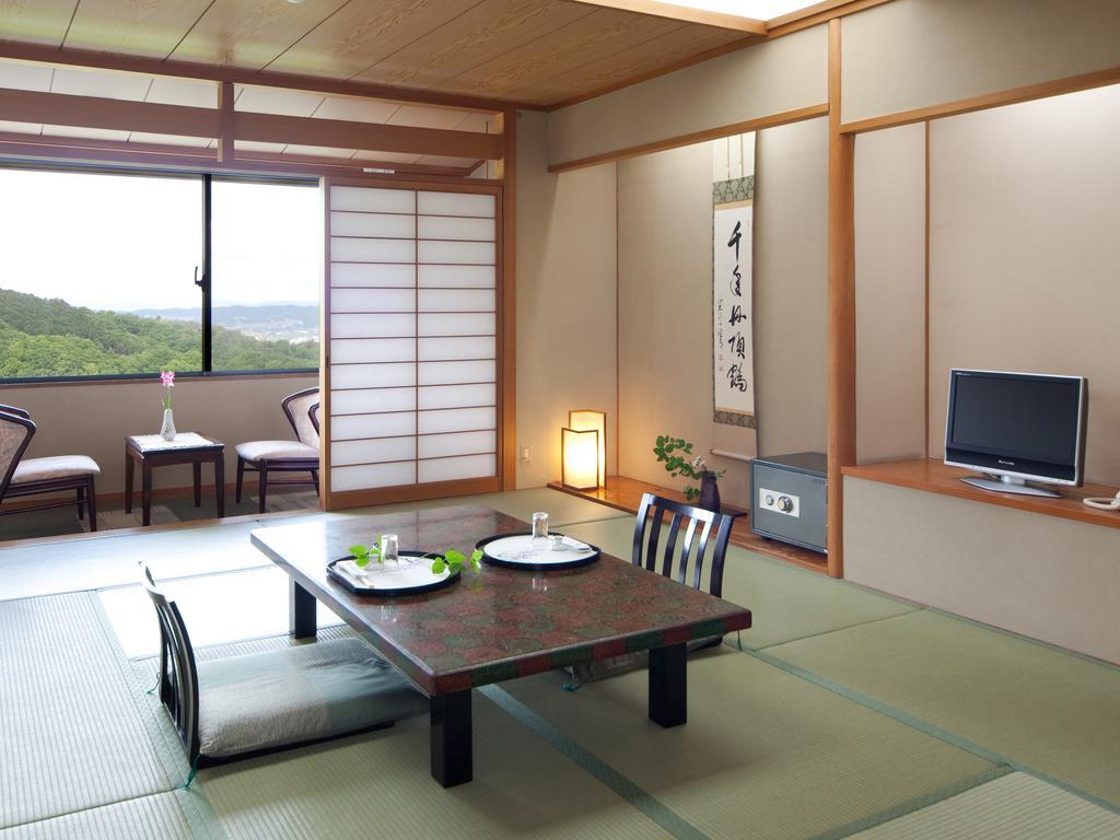 Shigisan Ryotei Ryokan Miyoshi Sango Exterior photo