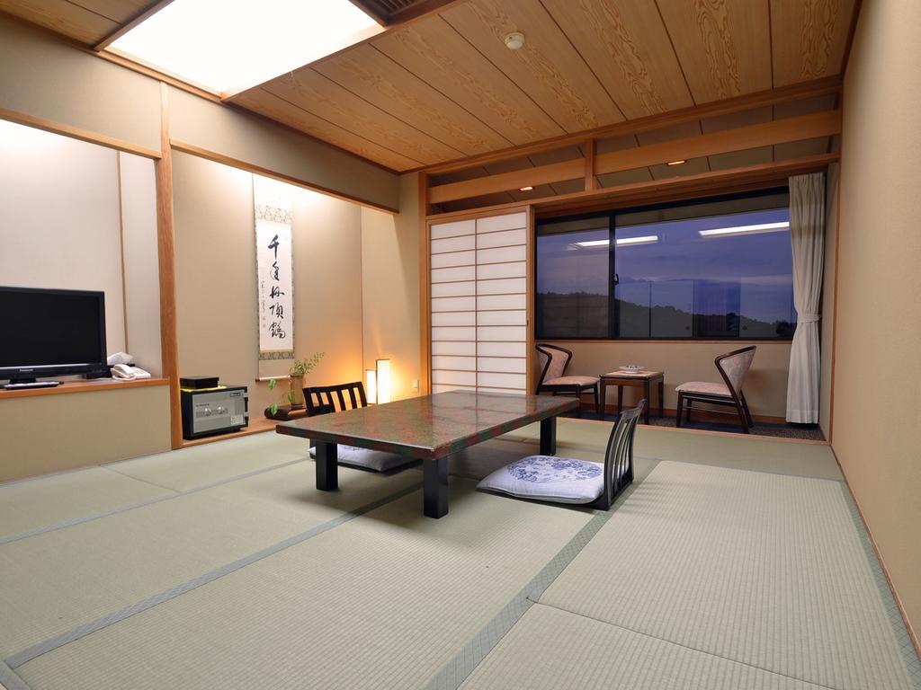 Shigisan Ryotei Ryokan Miyoshi Sango Exterior photo